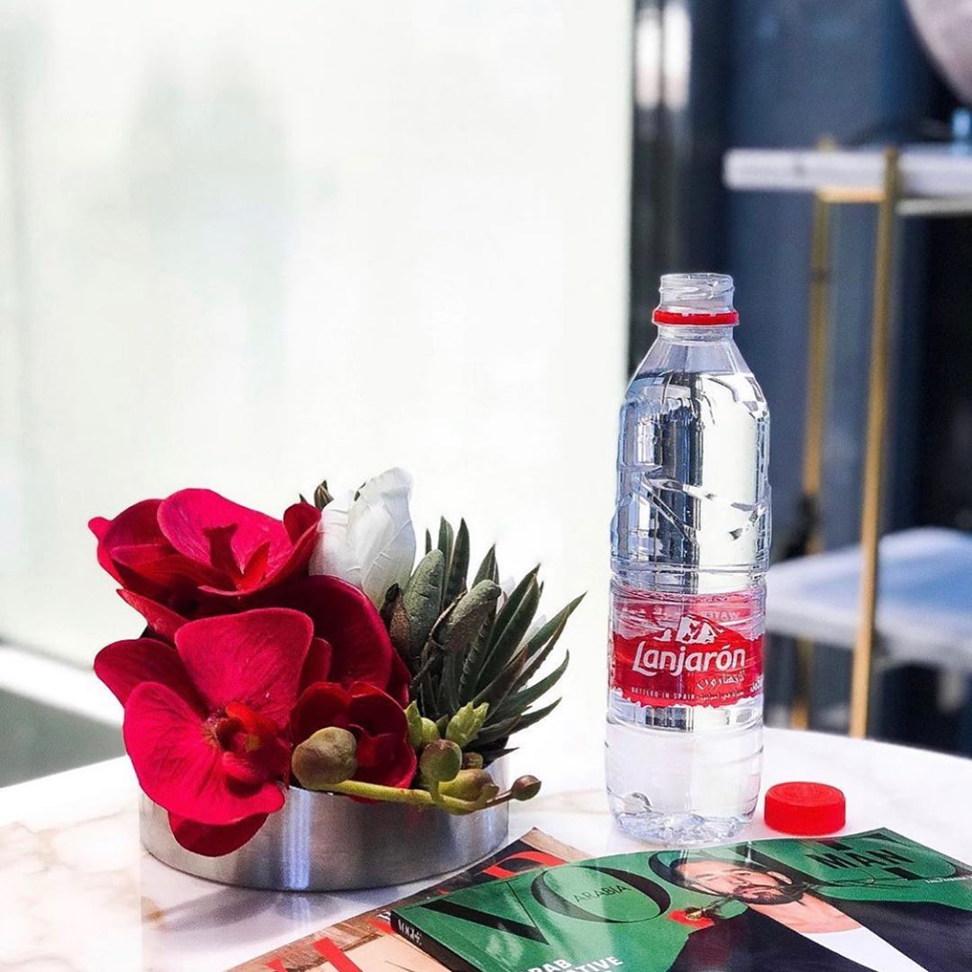 Start Your Day Right With A Chilled Bottle of @lanjaronmena 💧 #feelthepurity 2d