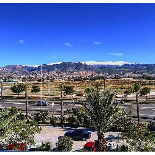 Wow! It's snowing and raining already in Sierra Nevada. Thank you @juz_jestem_tutaj for this amazing picture.