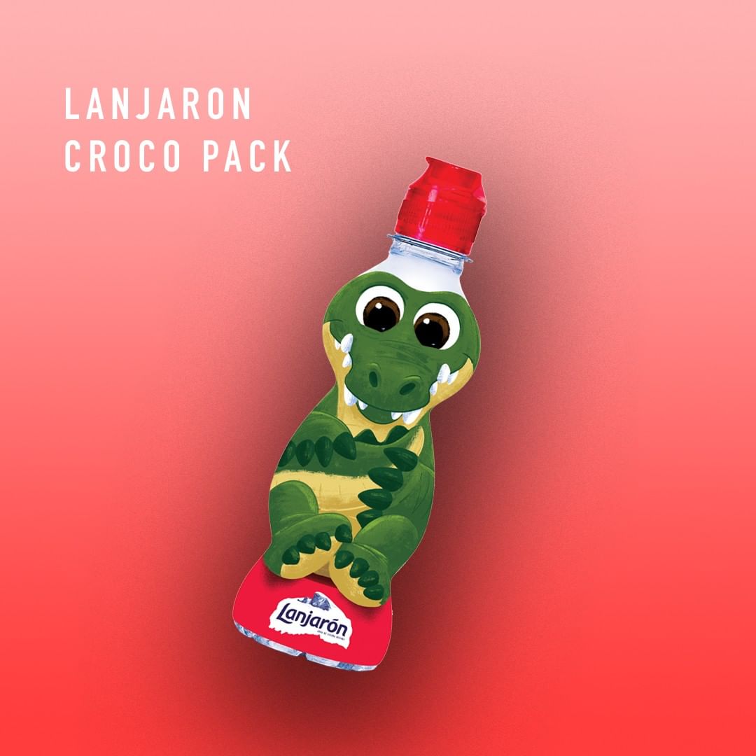 Bright bottles for #children 🧒🏻but with zero sugar. 100% #natural mineral water inside. These zoo bottles are made from 25-50% #recycled plastic (rPET). Become part of the #Lanjaron Kids family.