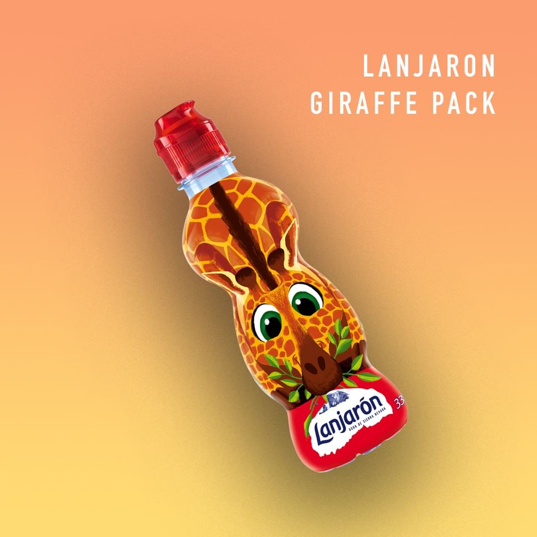 Bright bottles for children with zero sugar. 100% natural mineral water inside. These zoo bottles are made from 25-50% recycled plastic (rPET). Become part of the Lanjarón Kids family.